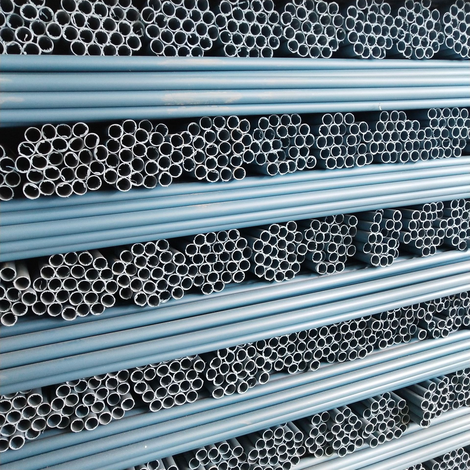 直供16/18/20多尺寸pvc穿筋管 建筑用套管 现货批发pvc灰色穿筋管