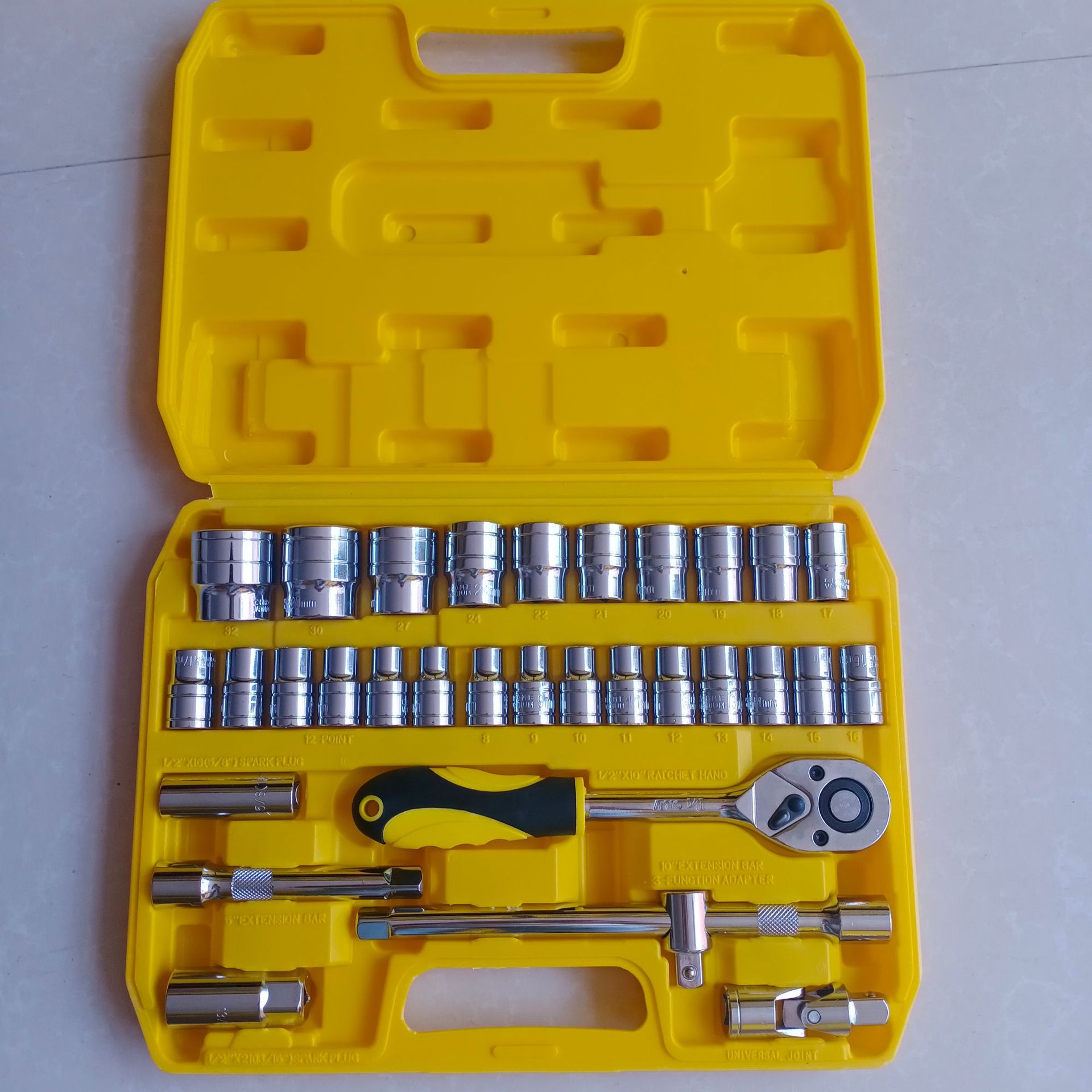 批发32件套筒扳手组套套装 汽车维修工具套装 棘轮扳手套筒套装
