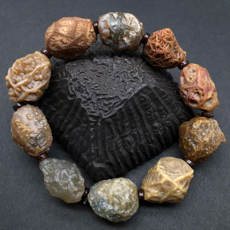 批发新疆内蒙阿拉善戈壁原石玛瑙手链筋脉石随形手串一图一物随机