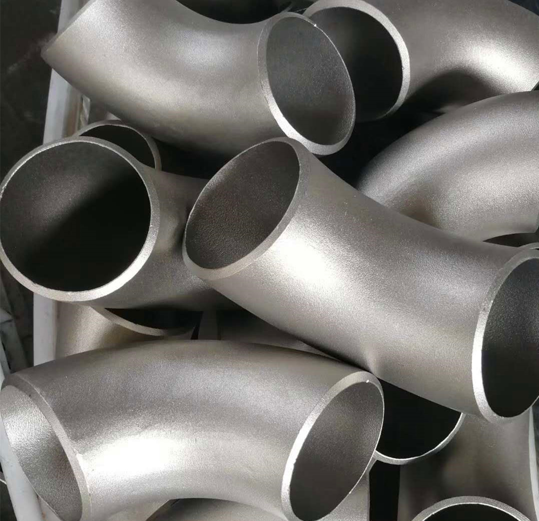 碳钢弯头冲压90度无缝厚壁弯头大口径对焊弯头长半径冲压焊接弯头