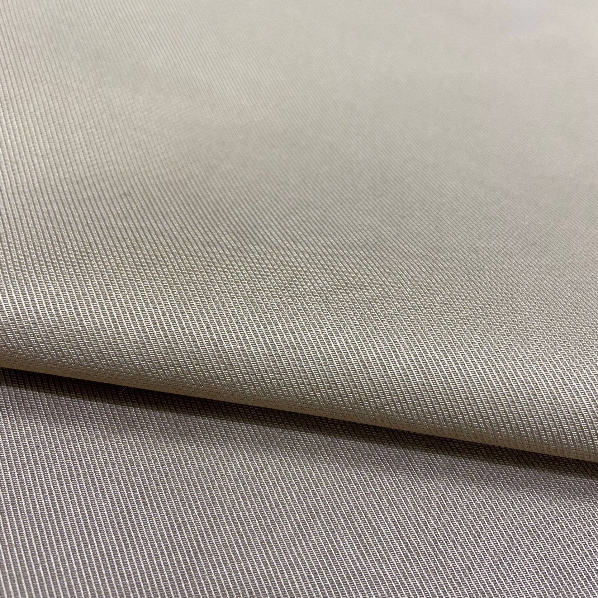 涤锦棉面料 风衣面料 斜纹风衣布新款派克服面料防水外套夹克面料