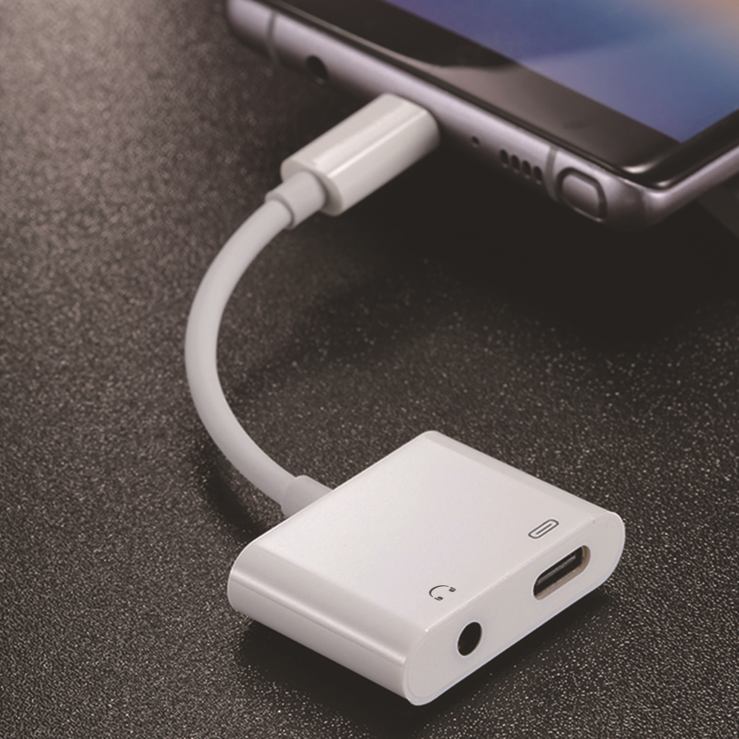 适用于type-c转接头二合一充电器转换器type-c转3.5mm音频转换器