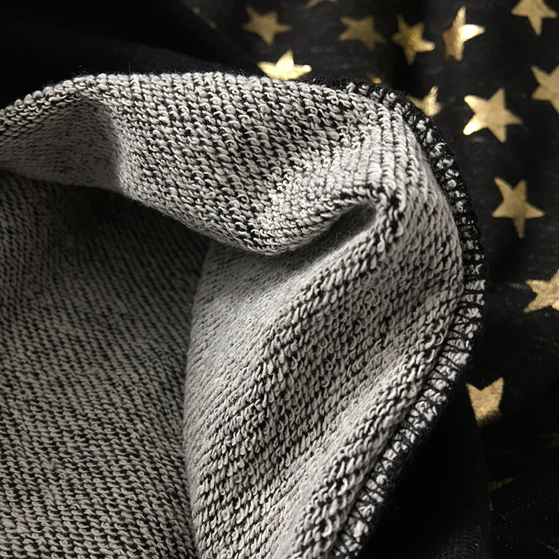 2020春装新款烫银星星印花女装圆领宽松套头学生长袖卫衣上衣