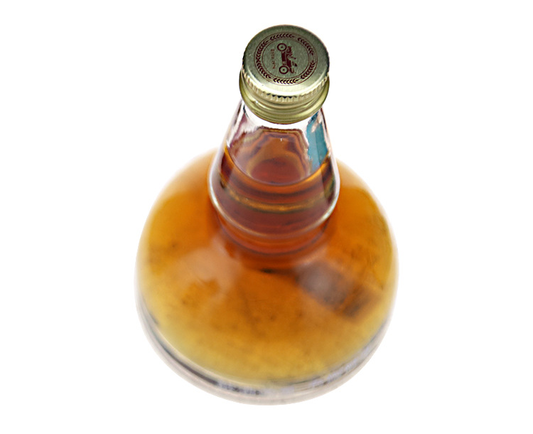 洋酒kavalan金车噶玛兰fino雪莉桶单一麦芽威士忌小酒版蒸馏器瓶