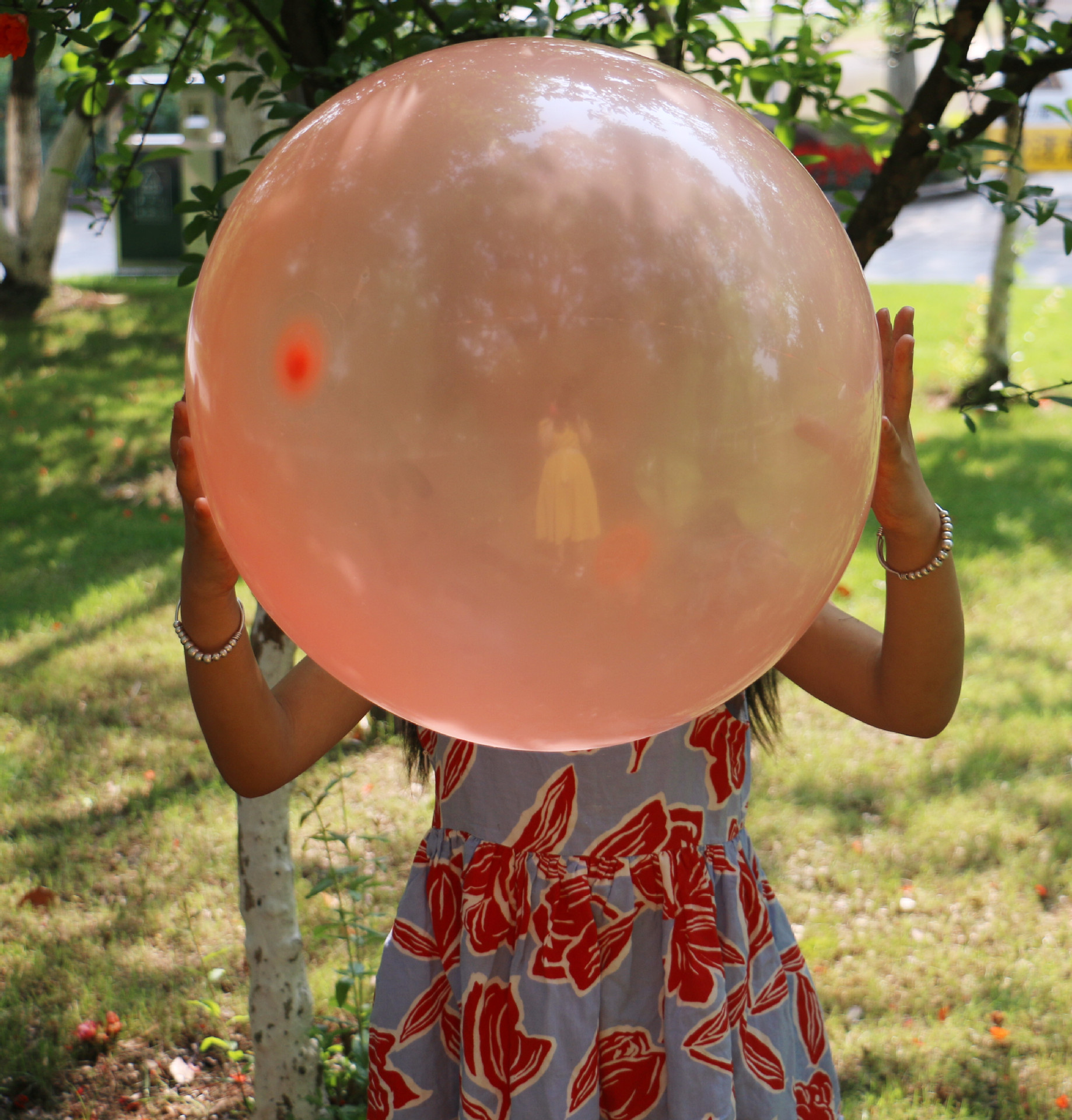 跨境爆款泡泡球 tpr吹气球亚马逊 bubble ball 注水球拍拍球玩具