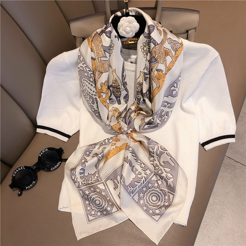 New European and American Animal Kingdom Mulberry Silk Scarf Scarf Factory Wholesale Hangzhou Twill Silk 90 Large Kerchief