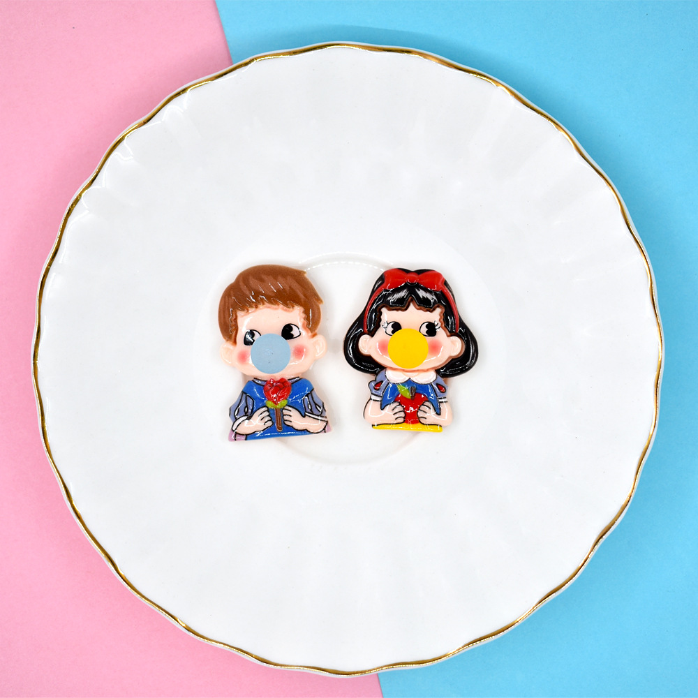 diy树脂配件卡通头像男孩女孩吹泡泡 奶油手机壳配件-y2