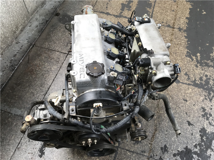 适用x6陆风x8三菱4g69君阁4g63东风风行cm7欧蓝德4g64发动机总成