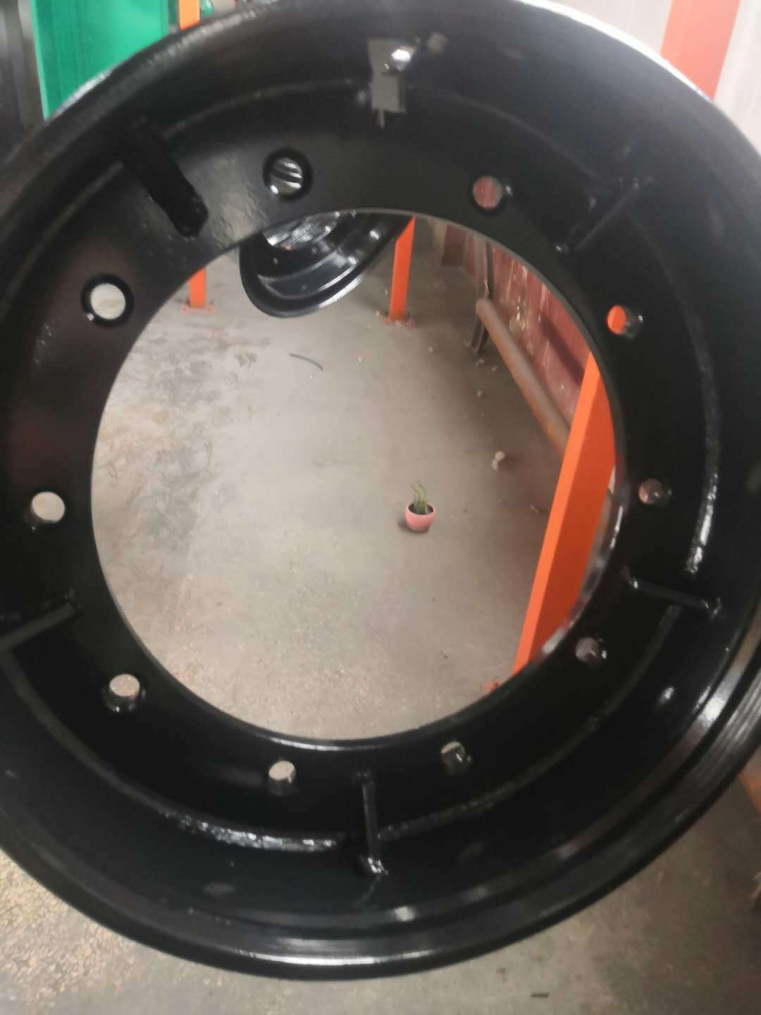 鱼尾板;支撑圈型钢;鱼尾螺栓;铁垫板;轮辋钢;轨距挡板钢;汽车挡圈