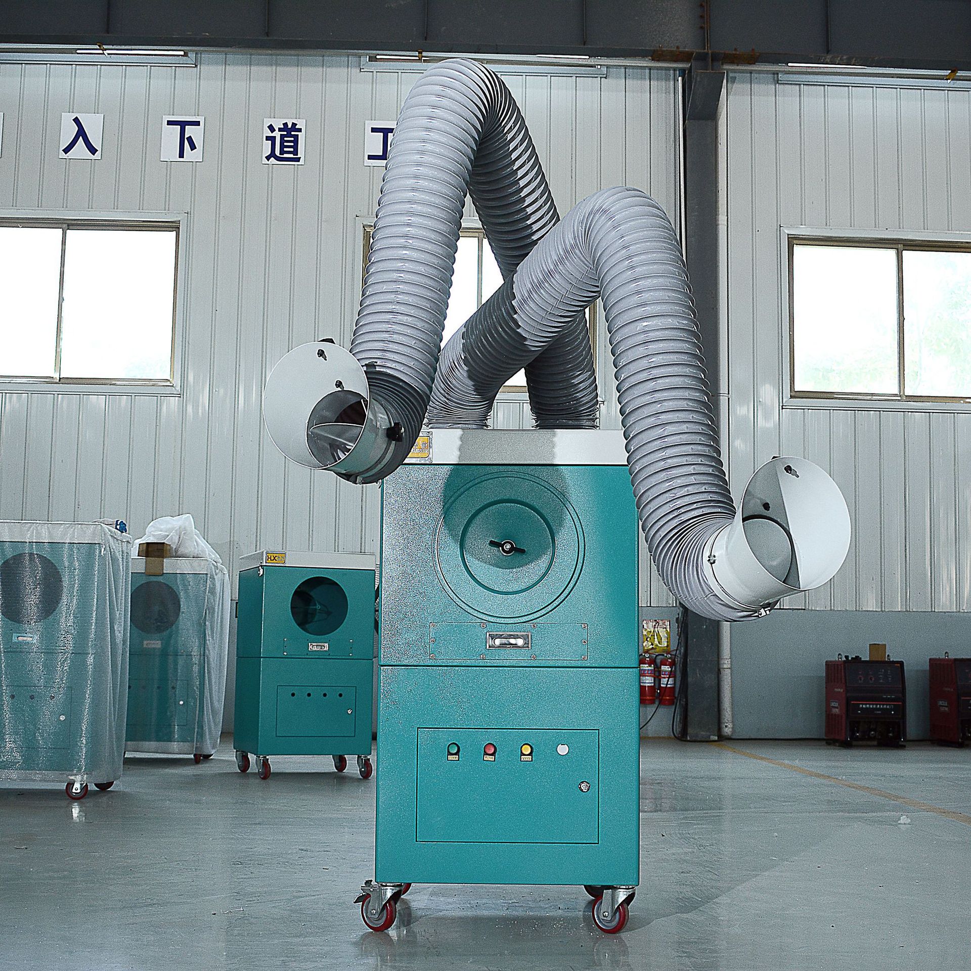 工业焊接烟尘净化器 移动式双臂粉尘除尘器 车间除焊烟设备焊烟机