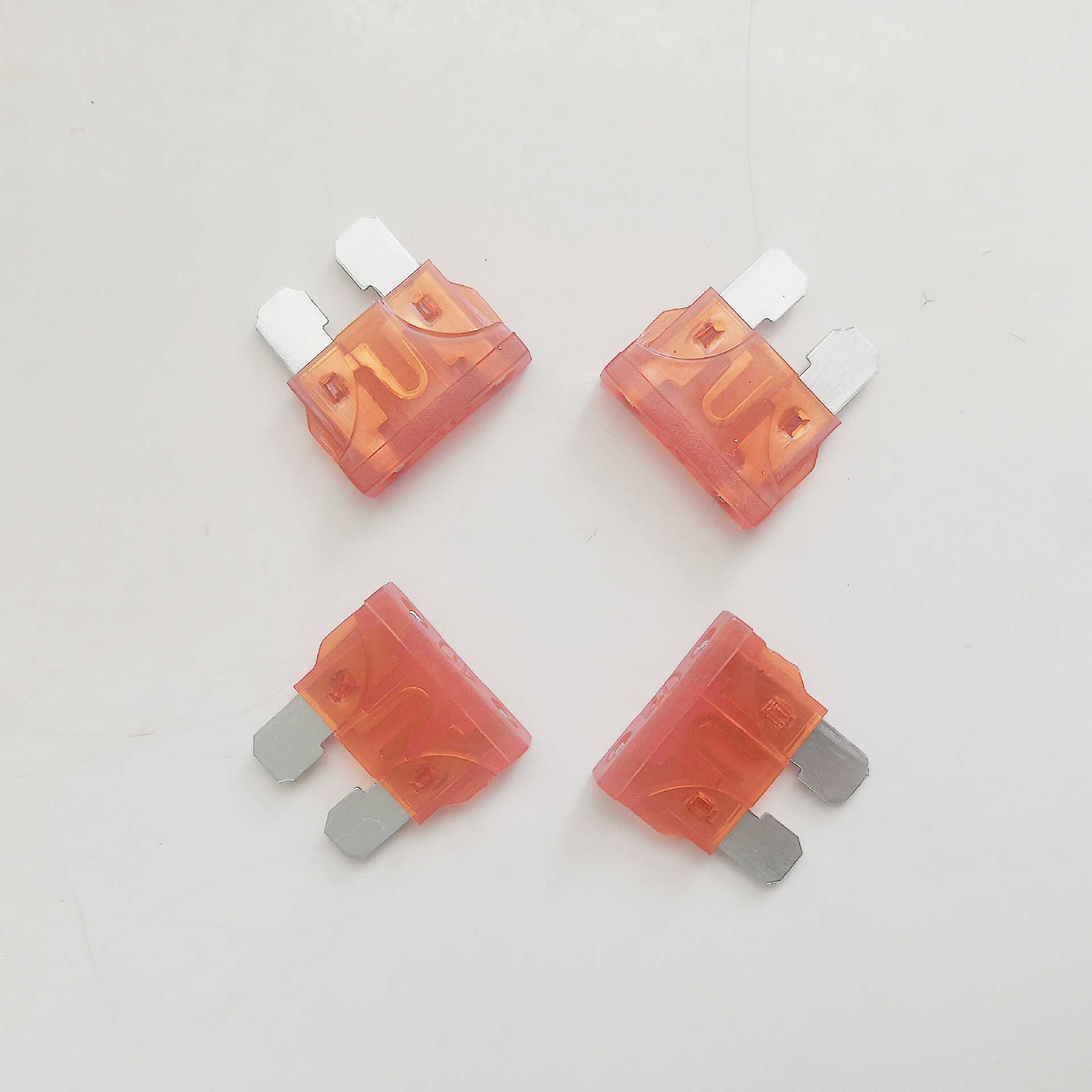 电动车保险片保险丝电动三轮保险插片保险卡片30a40a