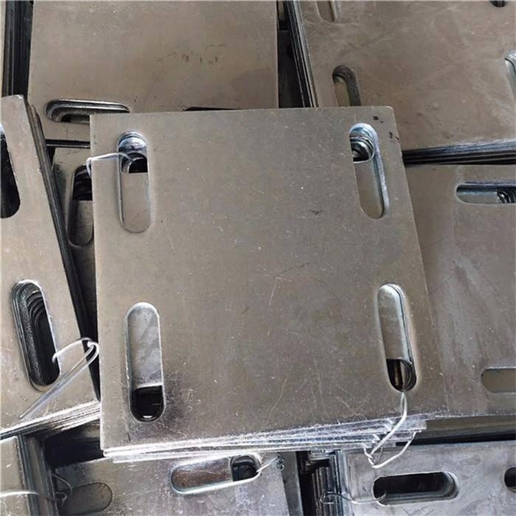 热镀锌预埋钢板 桥梁钢结构建筑四孔钢板厂家 定制幕墙预埋件