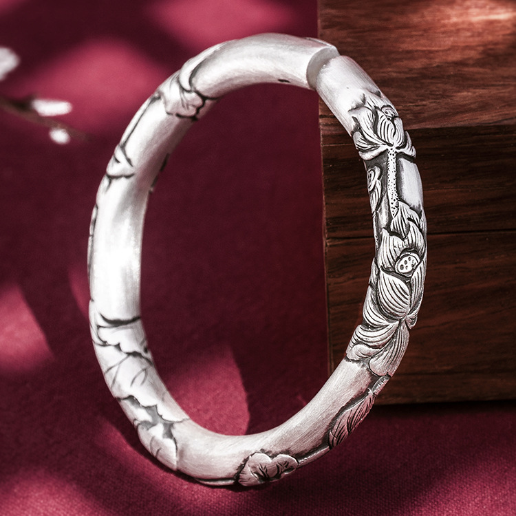 足银银浮雕莲花999足银手镯圆条全手工雕花开口女款荷花诚招代理