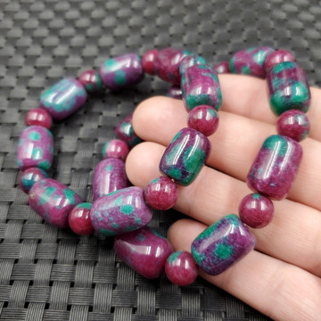 批发玉石桃花玉路路通手链俏色路路通手链玉手链玉手串