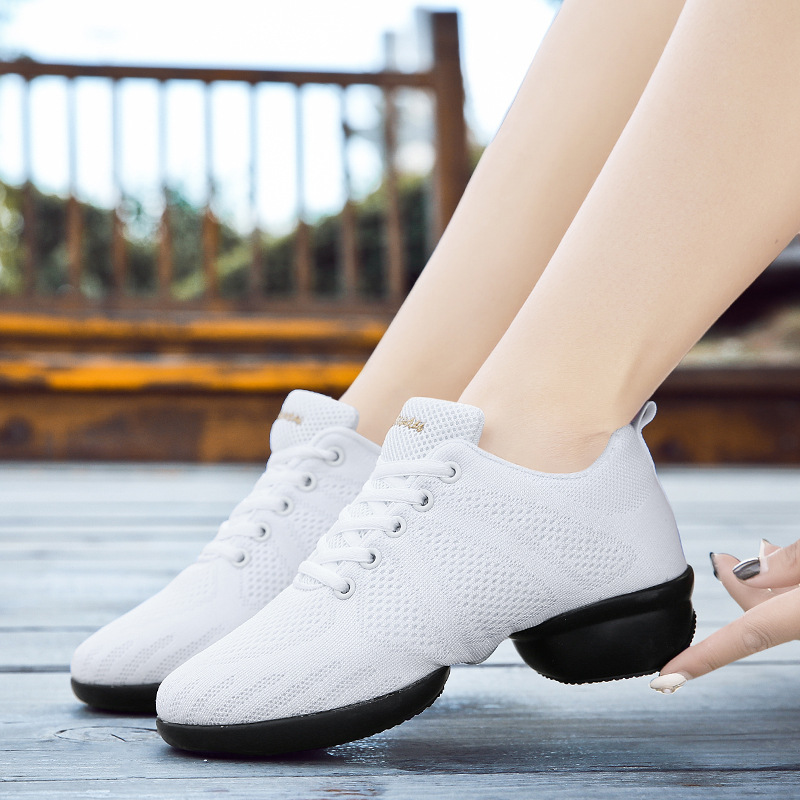 2020新款广场舞鞋成人软底水兵爵士跳舞女鞋透气舞蹈鞋女春夏季