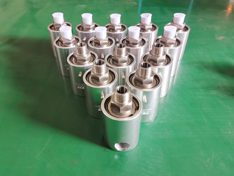 水冷螺旋输送机用旋转接头不锈钢通冷却水旋转接头低压旋转接头