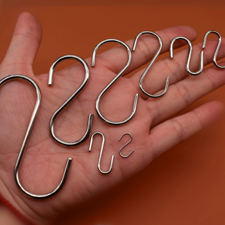 工厂现货铁s型挂钩挂钩挂钩五金s铁钩金属小挂钩吊牌链s型铁钩s钩