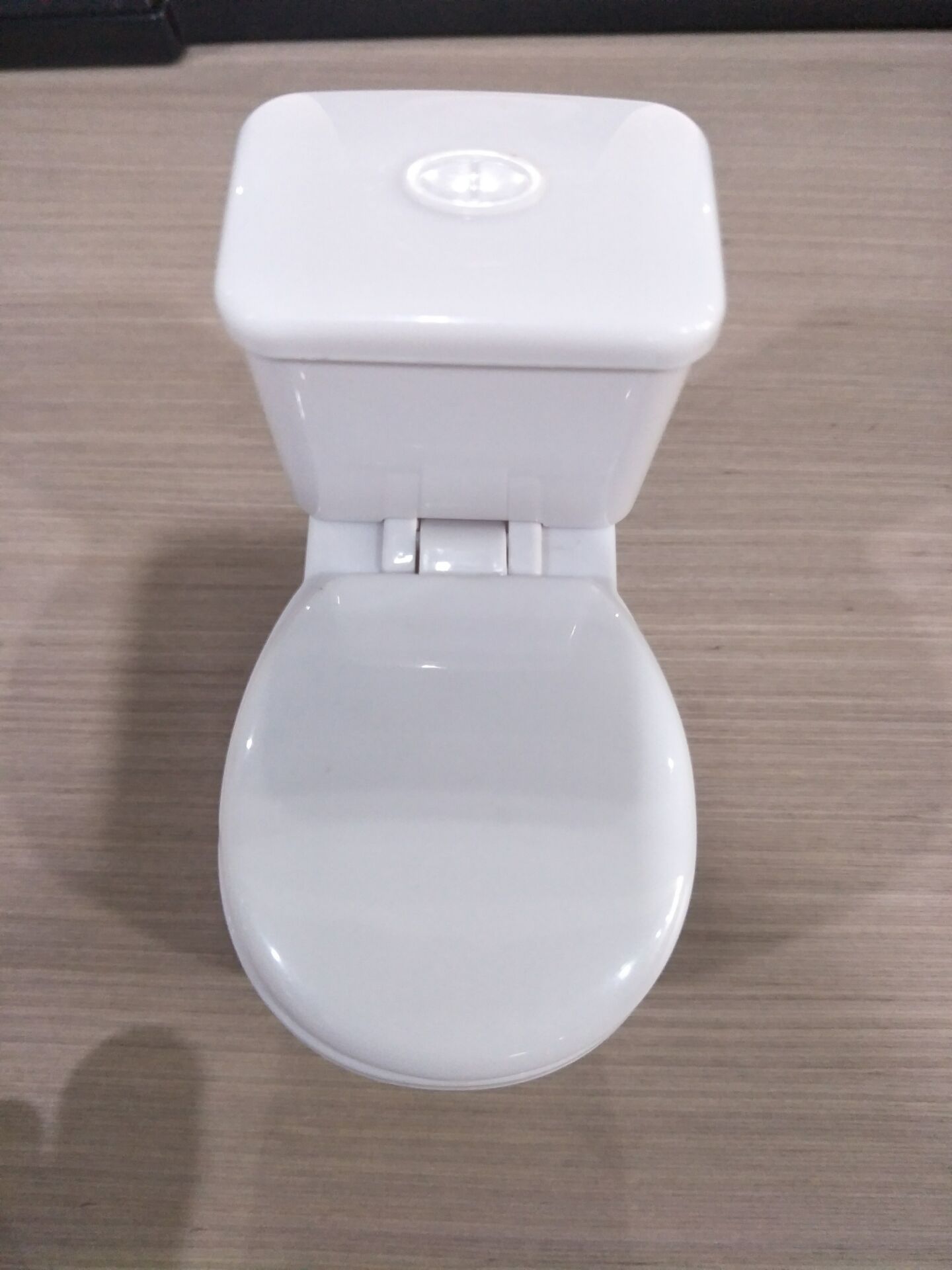 迷你喷水射水马桶 儿童创意整蛊玩具恶搞小玩具跨境外贸地摊批发