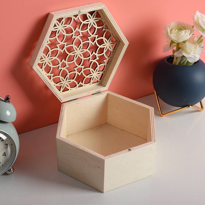 实木桌面收纳盒创意镂空多边形木盒化妆品收纳盒可定制礼品包装盒