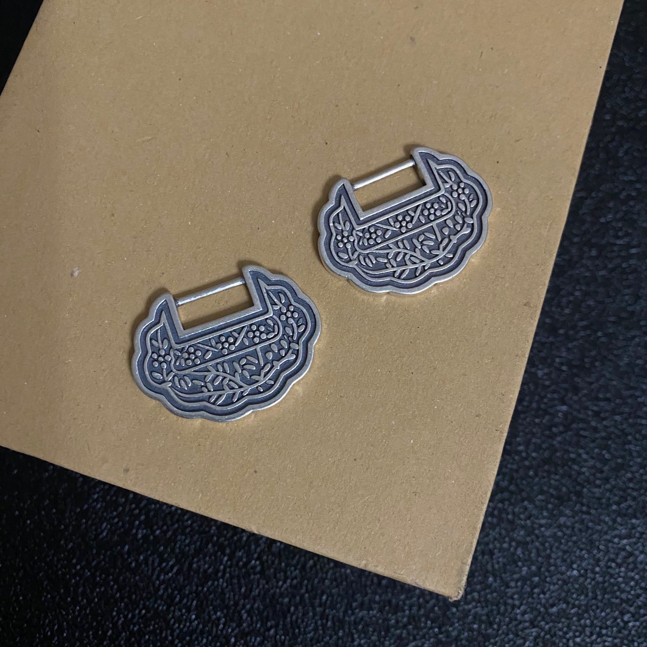 吉韵s925纯银如意锁吊坠 古风双面花纹锁挂件手链项坠配饰品