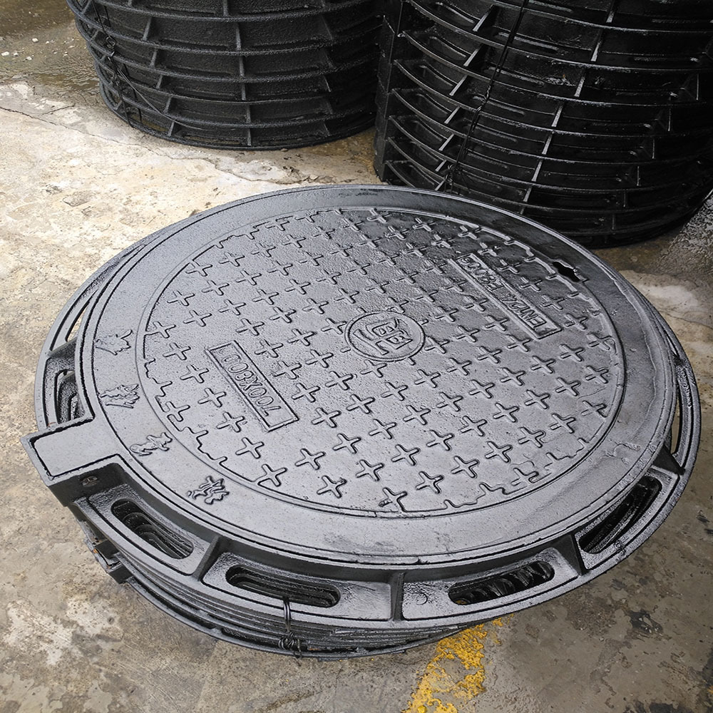 江西厂家批发重型圆形球墨铸铁井盖市政道路下水道窨井盖