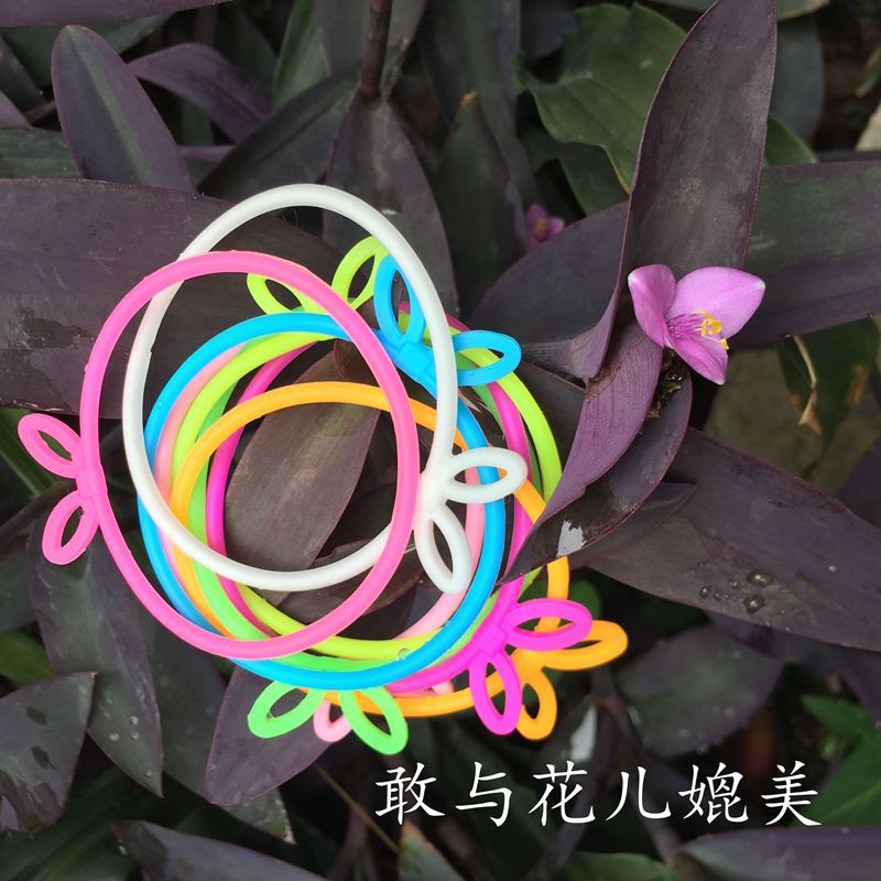 Factory Hot Sale Silicone Hollow Rabbit Ears Carrying Strap Wristband Bracelet Korean Style Hair Ring Silicone Hair Band Strap Rope