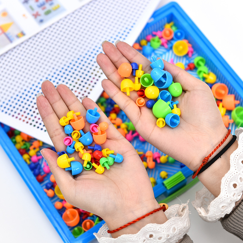 彩盒装296粒蘑菇钉拼板益智早教diy拼图玩具儿童礼品批发