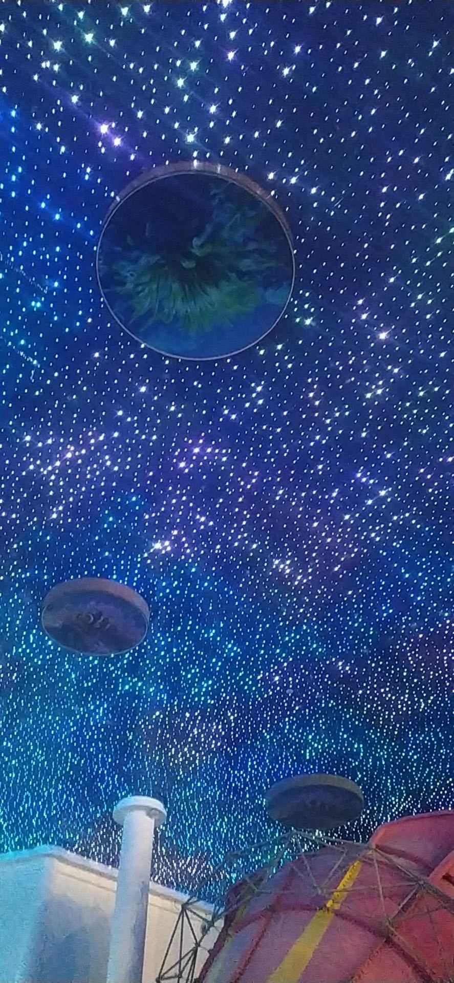 直供光纤灯星空顶满天星工程案例营口站铝板星空吊顶定制装饰灯