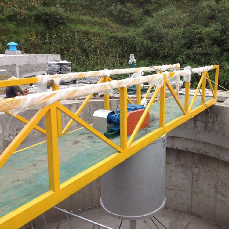 源头厂家直销4米中心传动刮泥机 小型悬挂式单管吸泥机