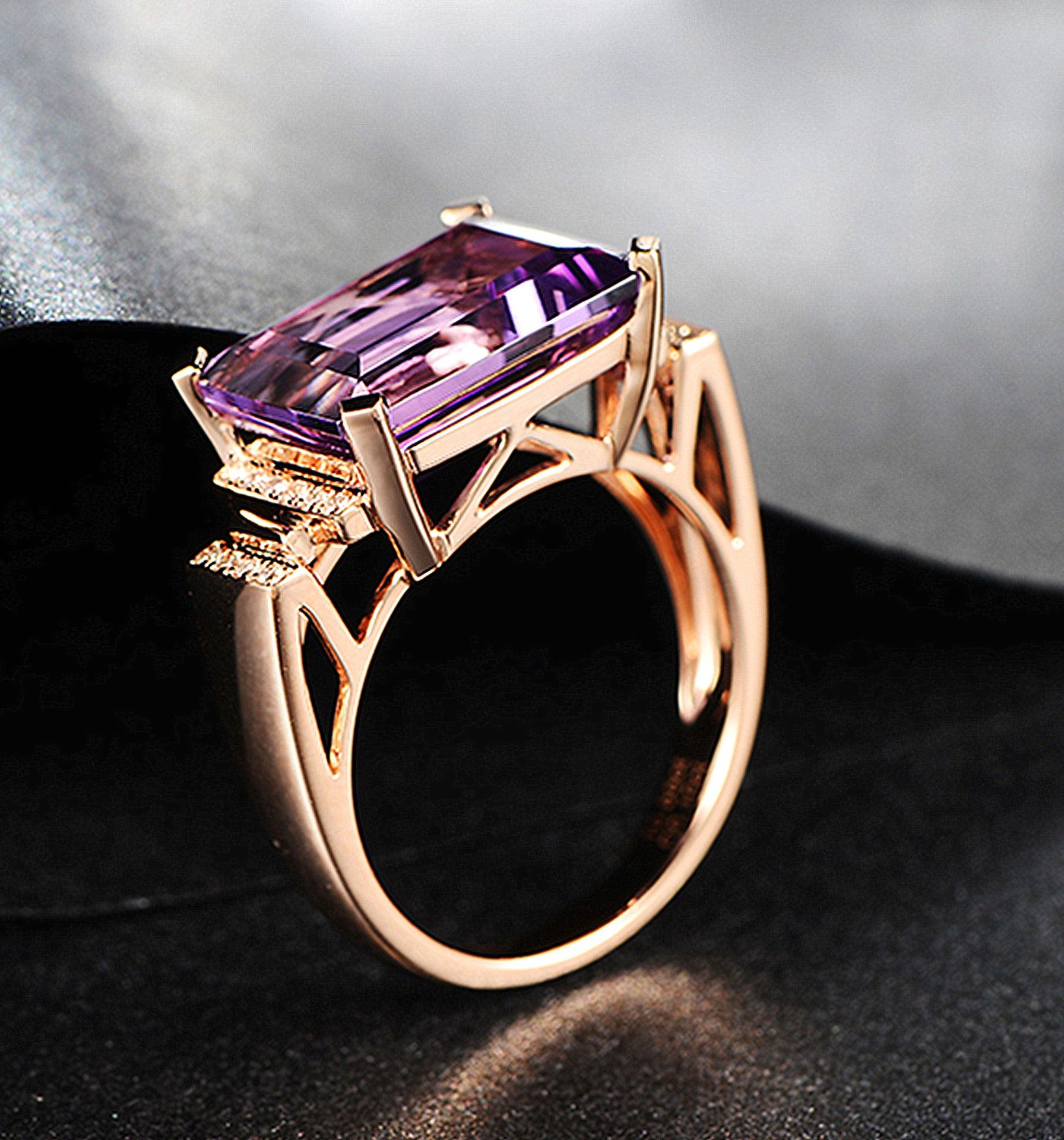 热卖长方紫钻戒指 天然紫水晶戒指镀18k玫瑰金钻石彩色开口指环