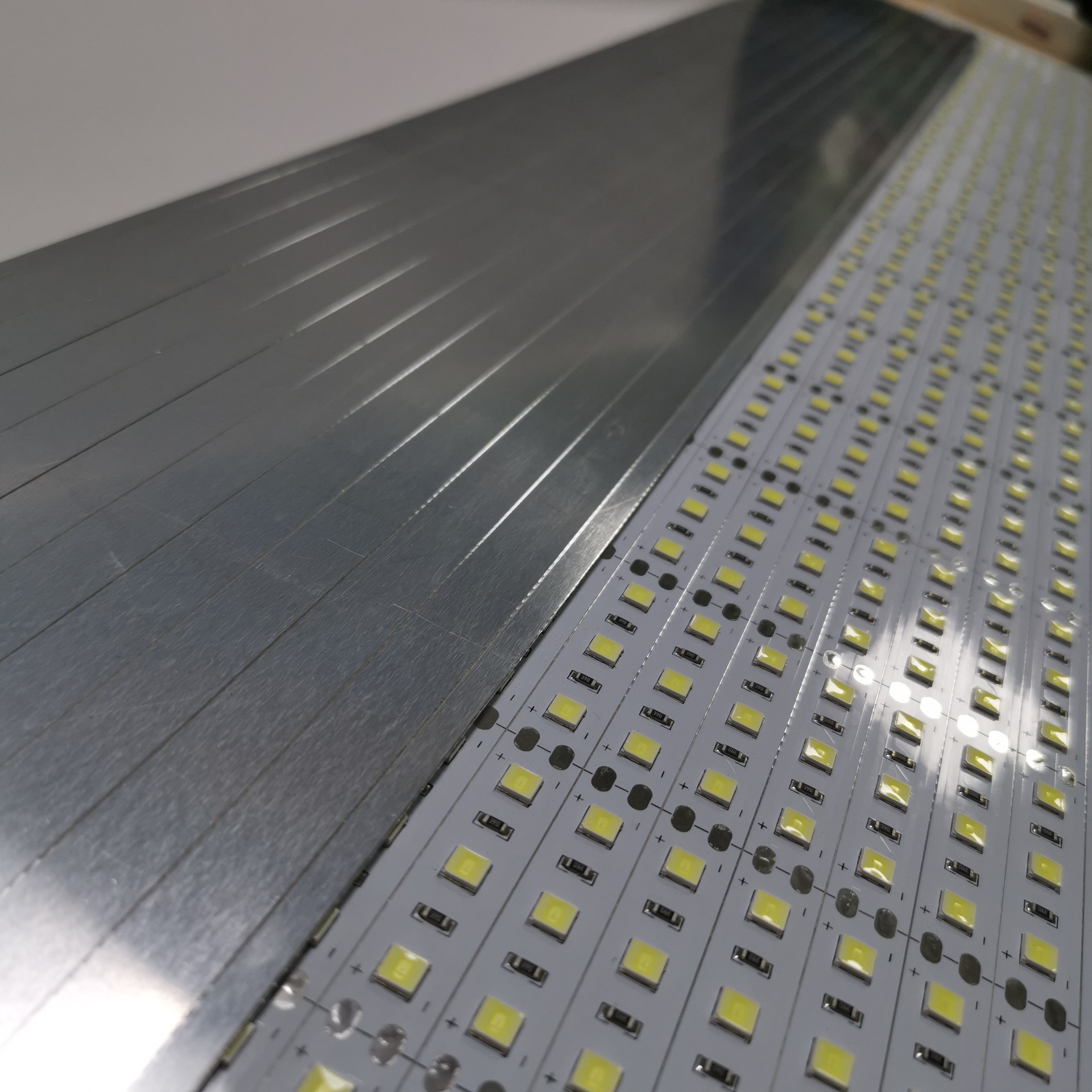 厂家直供定制led硬灯条铝基板灯槽线条灯展示柜橱柜货架珠宝柜灯