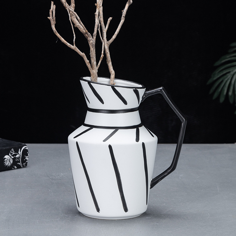 Modern Nordic Black and White Soft Decoration Hand-Painted Portable Pot Flower Holder Minimalist Soft Decoration Home Model Room Decorative Ornaments