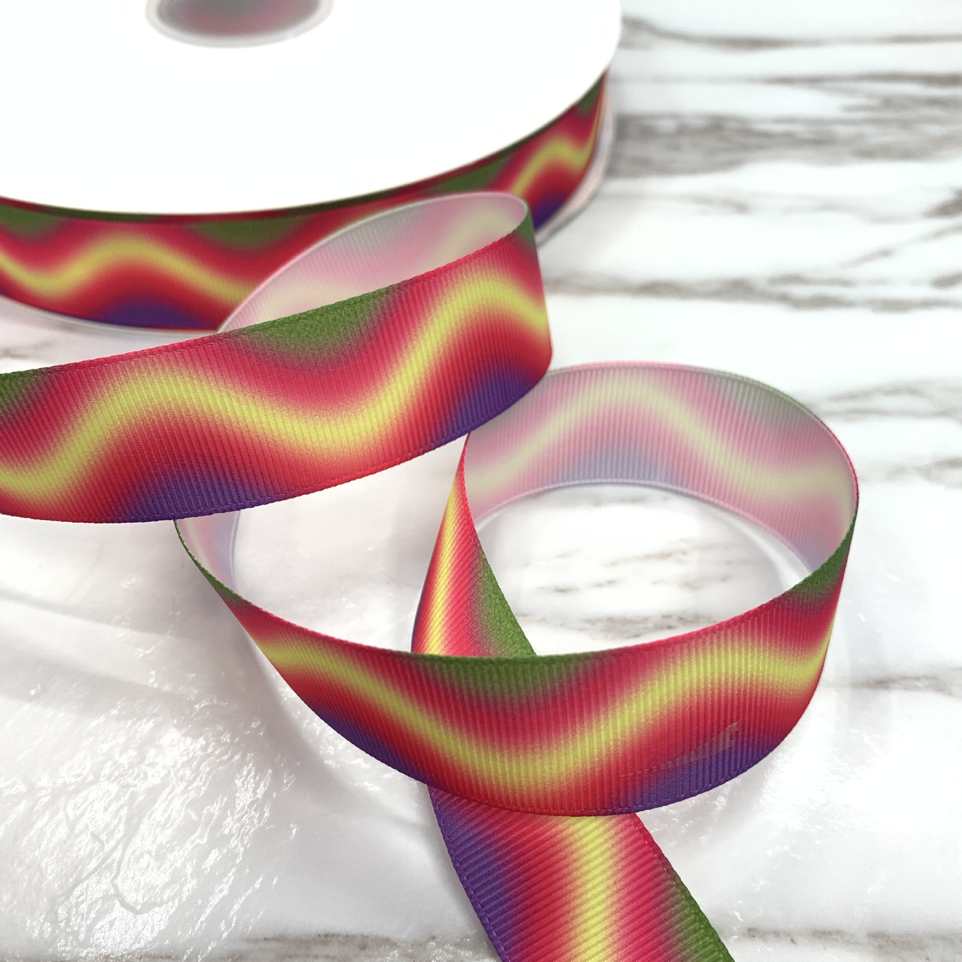 热卖款螺纹彩虹丝带 热转印罗纹彩带饰品 礼品蛋糕烘焙包装织带