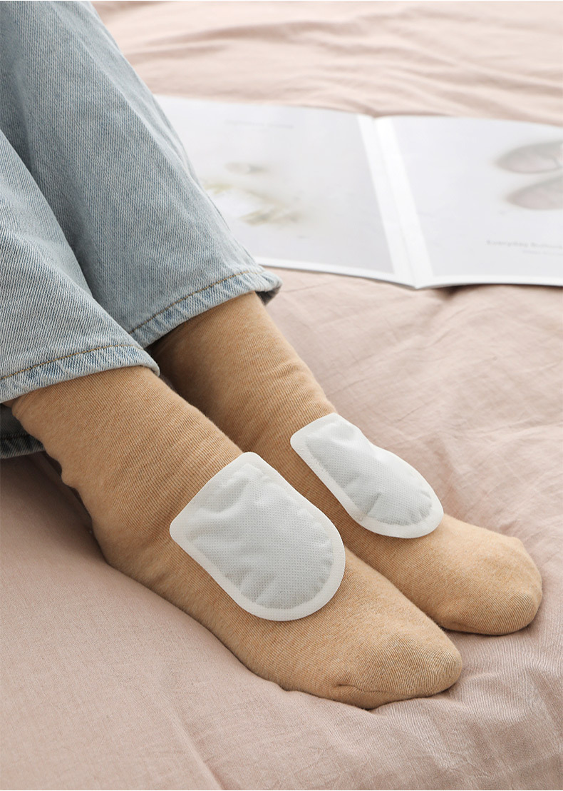 批发自发热暖足贴脚底贴祛湿保暖发热脚垫暖宝宝贴热足贴防寒成人