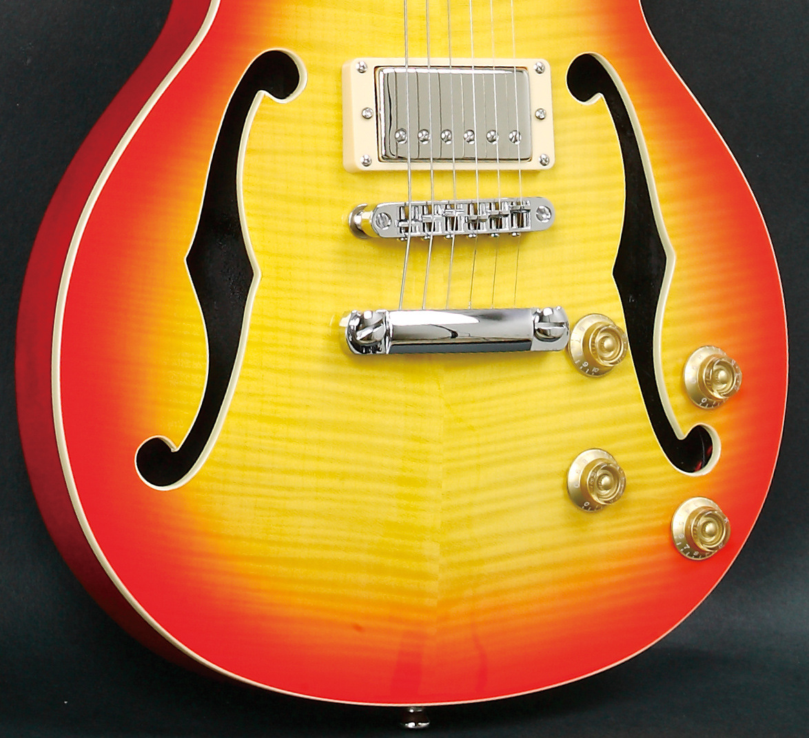 f孔摇滚电吉他初学者入门乐器清仓特价电吉他