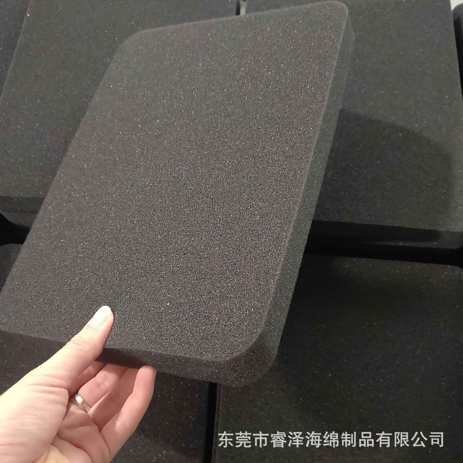 包装盒内衬海绵垫黑色防震海绵片聚氨酯发泡海绵硬海绵高密度海绵