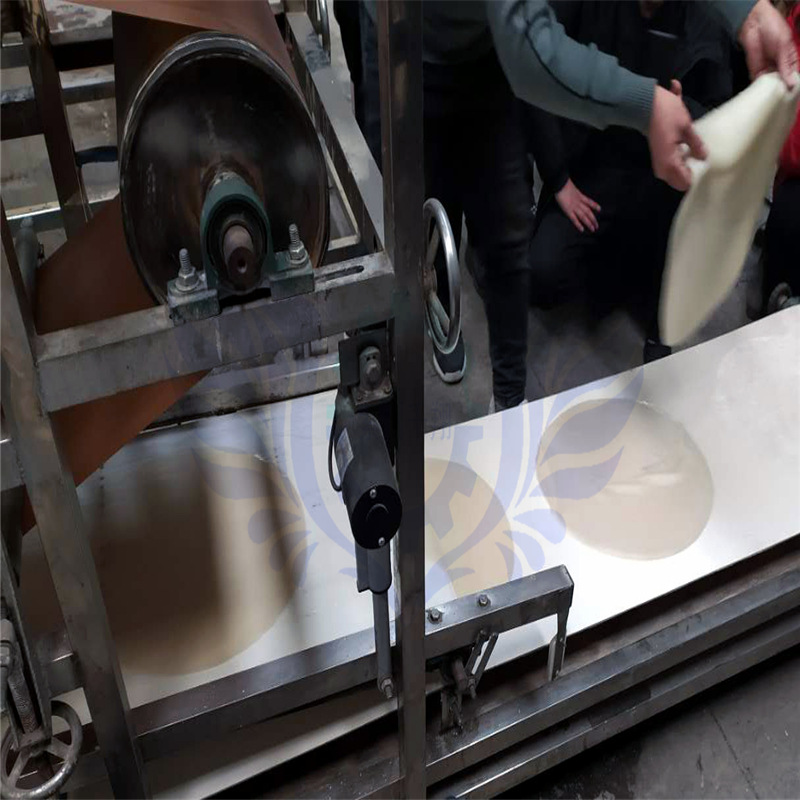 小投资设备圆形电热蒸凉皮机 数控蒸汽仿手工商用全自动擀面皮机