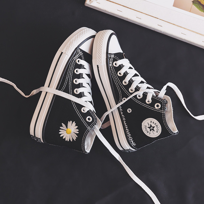 小雏菊高帮菊花帆布鞋女ulzzang学生百搭2020年新款黑色皱菊鞋子