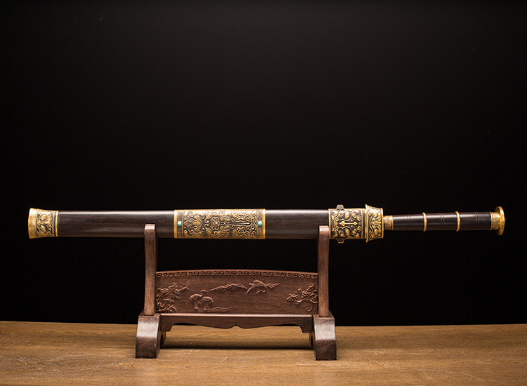 龙泉宝剑曹操剑花纹钢瓦面汉剑越王战剑如意硬剑秦剑礼品剑未开刃