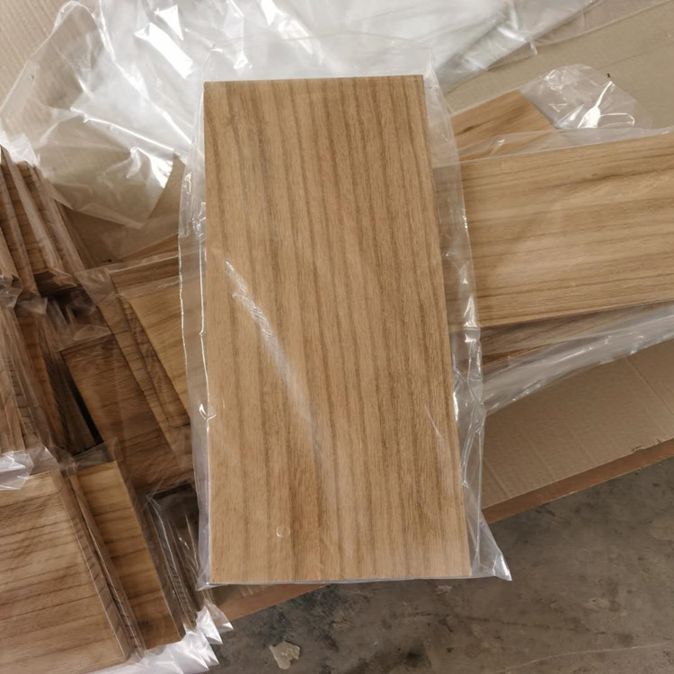 工厂直销泡桐木地板户外碳化木木板材做旧仿古实木拼板