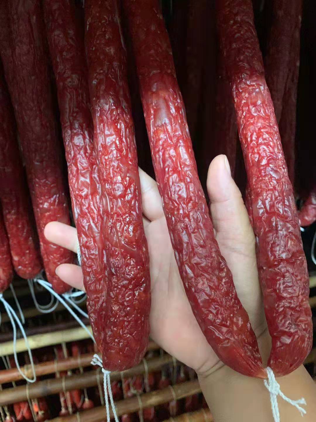 跑江湖地摊香肠 麻辣香肠 四川特产展会批发烟熏腊肠腊肉广式香肠