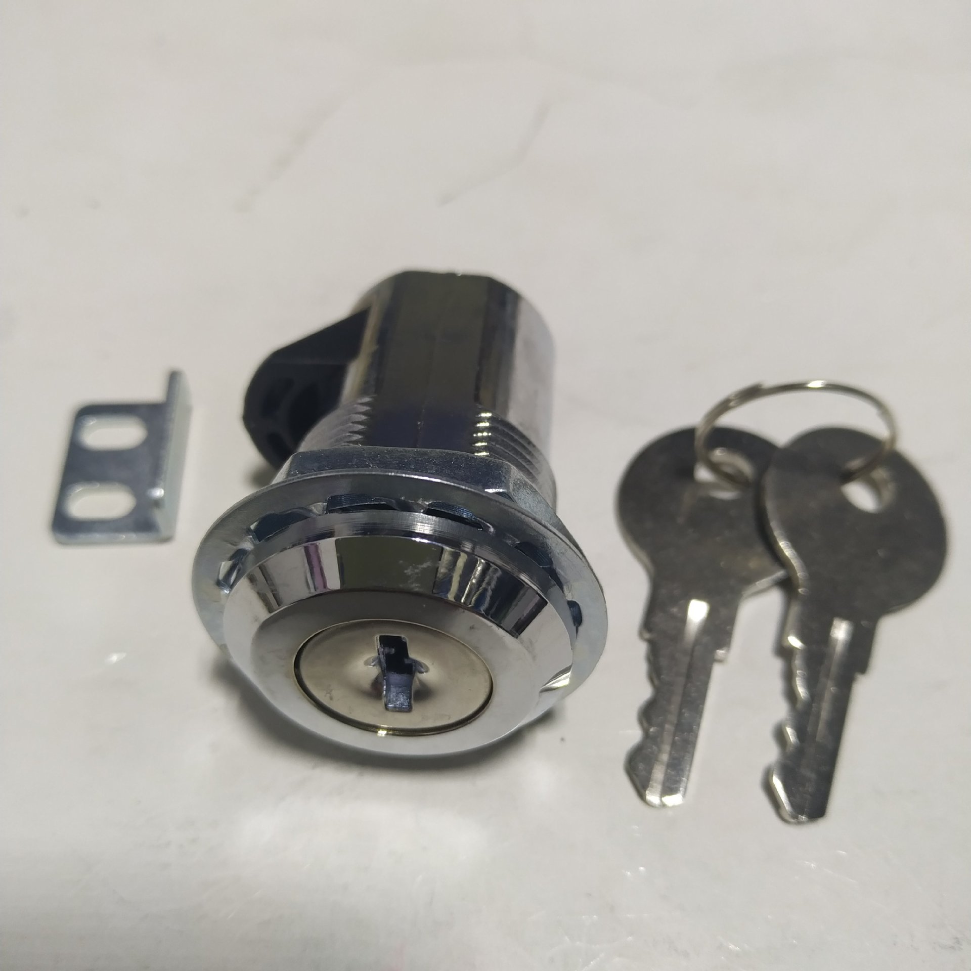 优质门碰自动锁 控制箱门锁ms825工业机箱叶片安全锁锌合金小圆锁