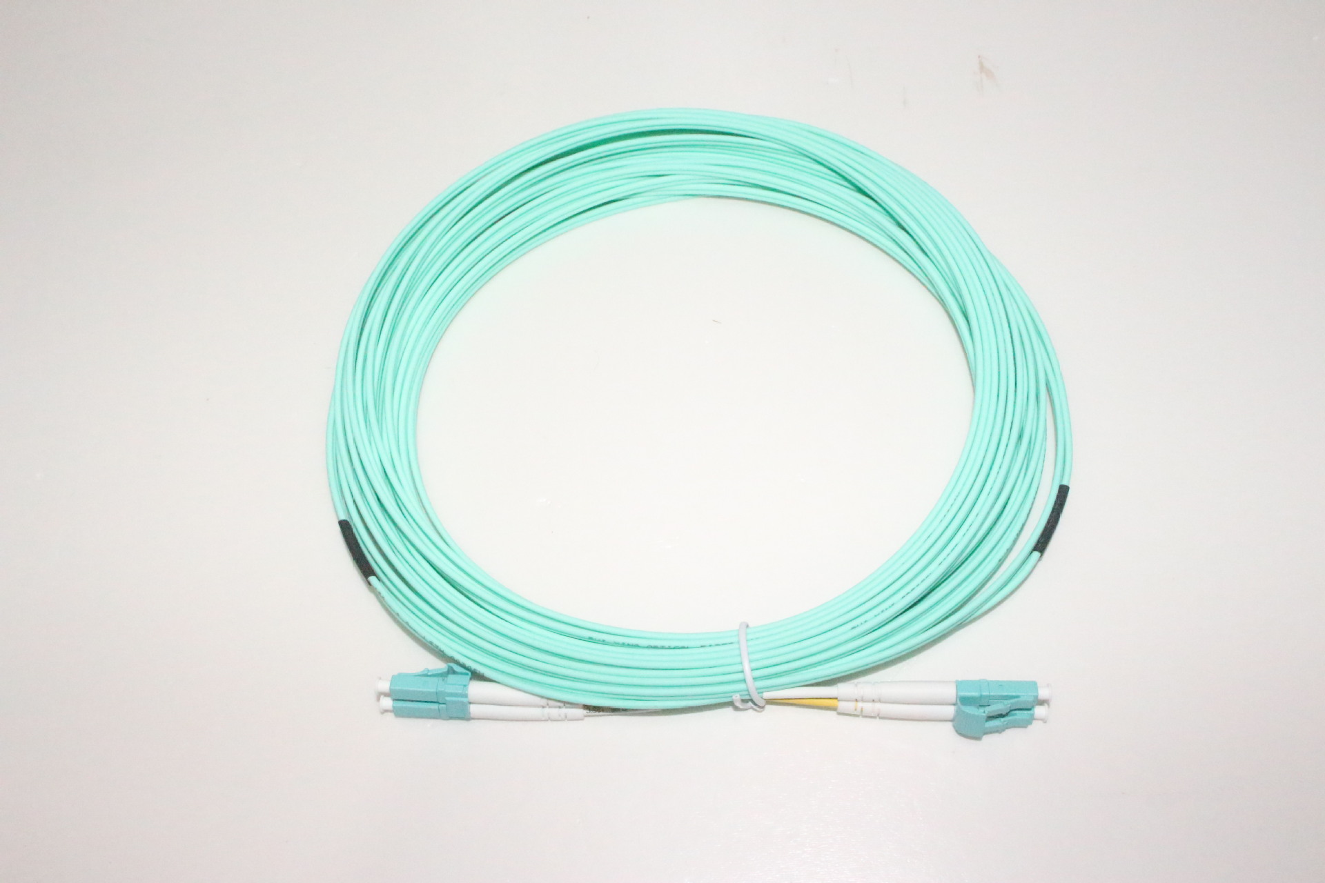 瑞英-万兆多模om3光纤跳线电信级机房跳线过测试光模块专业