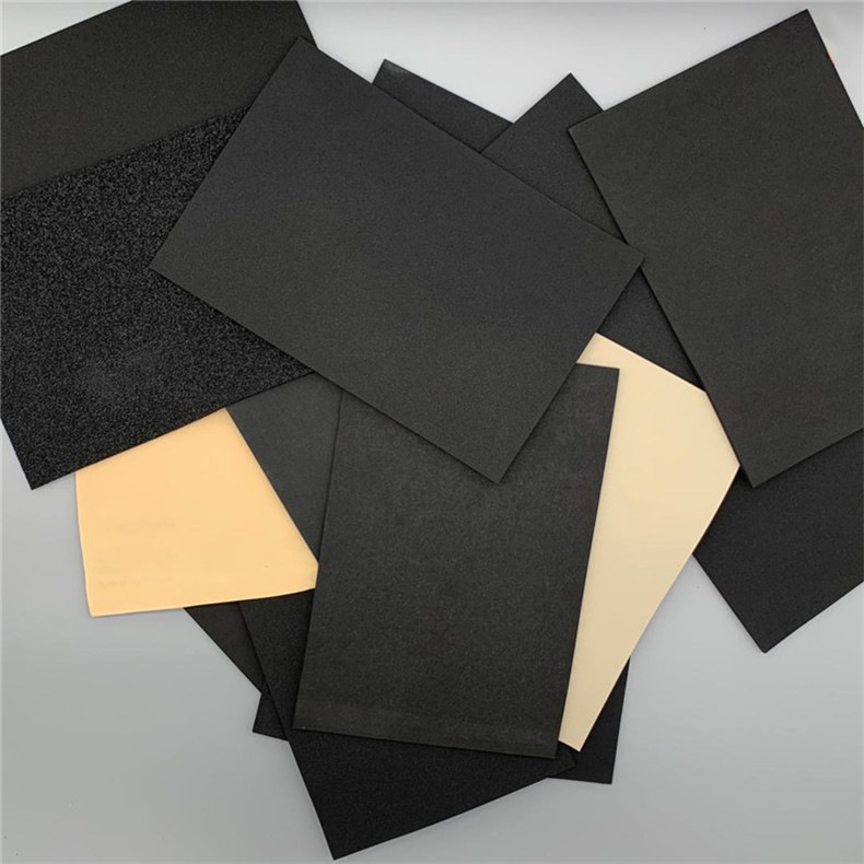 厂家供应氯丁橡胶cr泡绵片材卷材材料 阻燃隔热密封条 服装潜水料