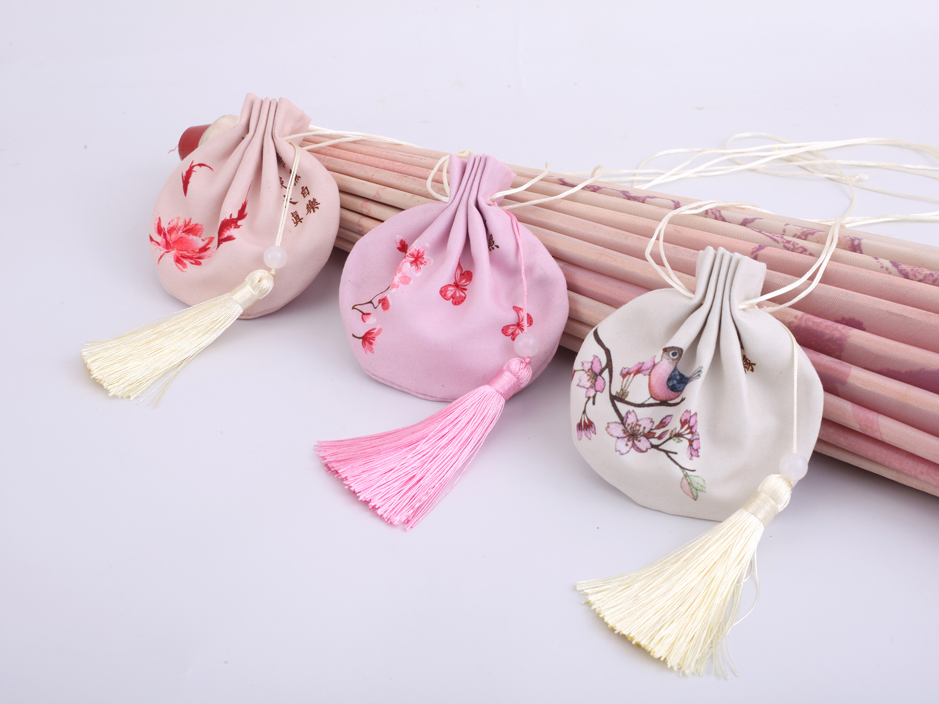 端午随身古风香包香囊袋 圆形绸缎车载汉服搭配荷包空袋锦囊包