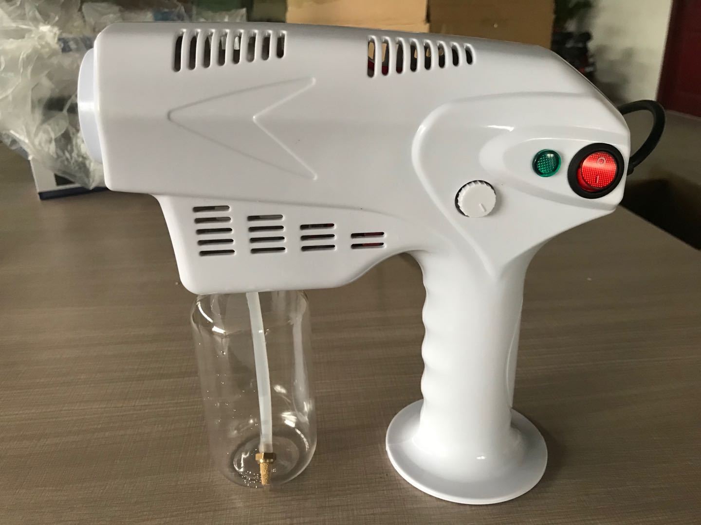 厂家直销手持蓝光雾化喷雾枪纳米消毒枪汽车便携式雾化消毒机-阿里巴