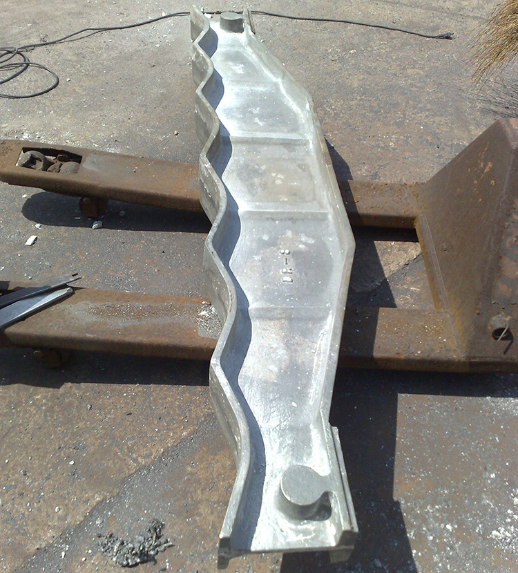 厂家供应步进梁热处理炉工装工业炉备件支持加工定制