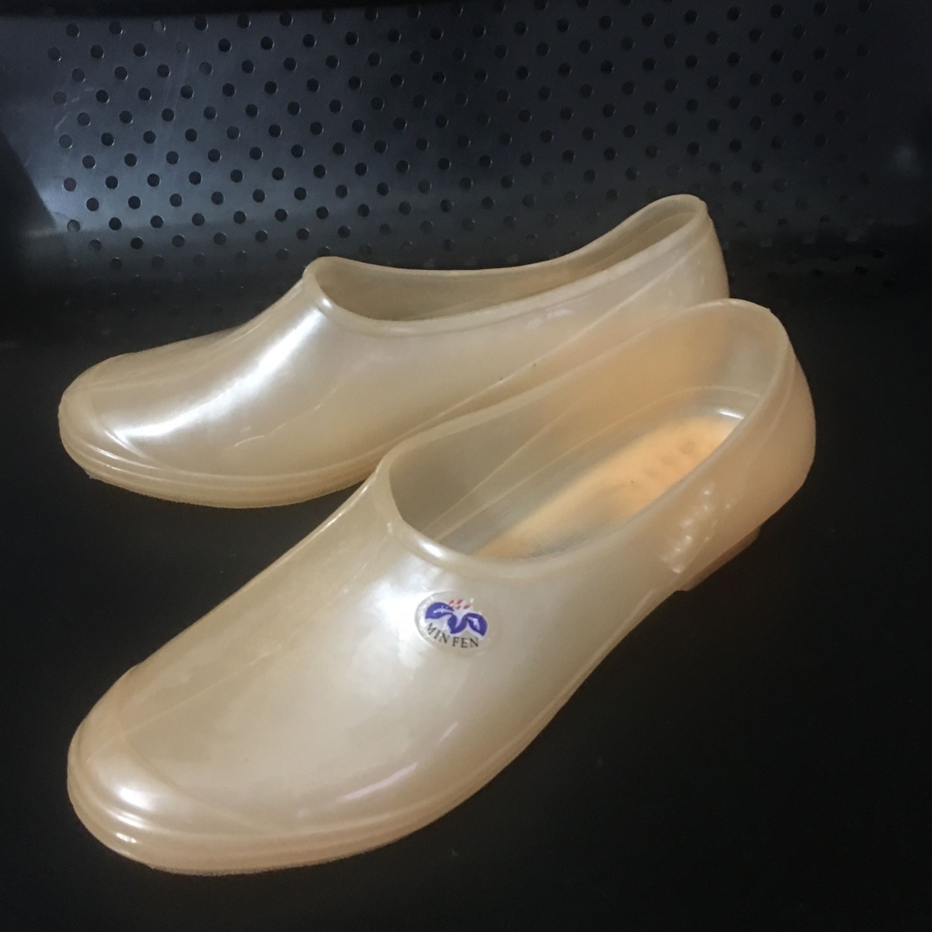 2020新款夏季水晶秋鞋工作鞋跑江湖凉拖鞋地摊拖鞋厂家直销批发