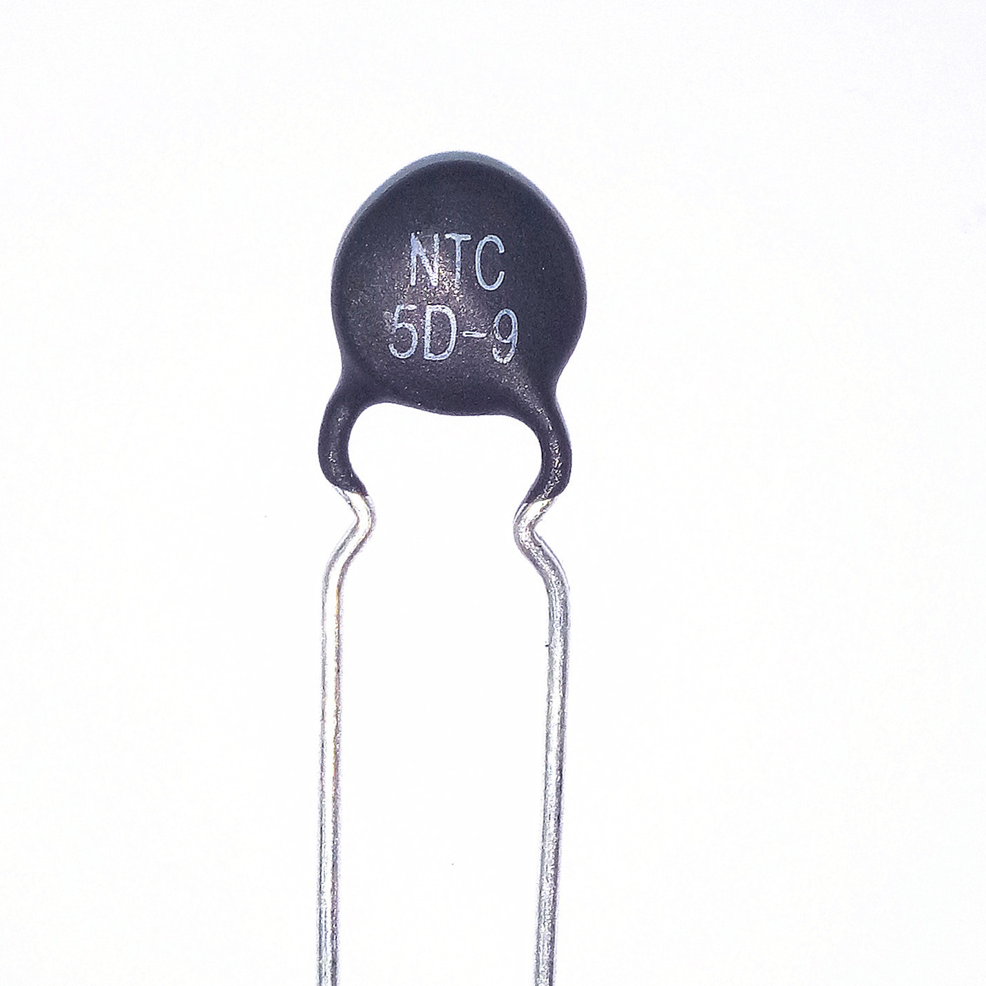 负温度热敏电阻ntc5d95r3a黑色