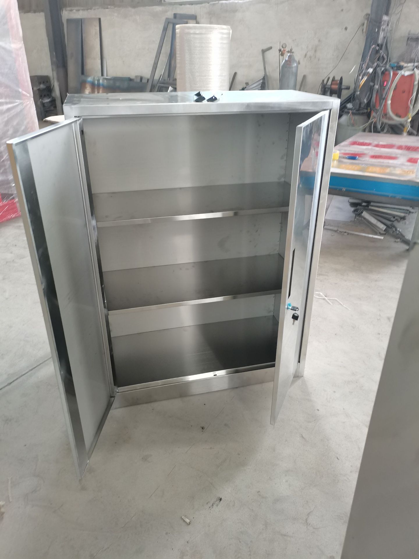 不锈钢工具柜车间工具柜不锈钢橱不锈钢手机柜定做